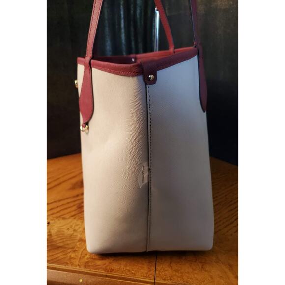 Michael Kors Reversible Tote Burgundy Cream With Matching Leather Insert - Picture 11 of 13